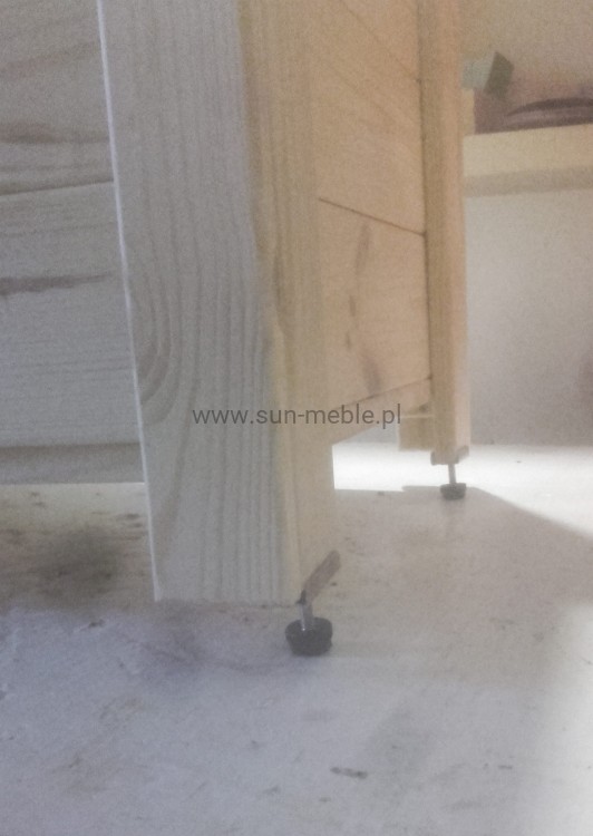 REGULOWANE STOPKI - 4szt ( zamontowane )