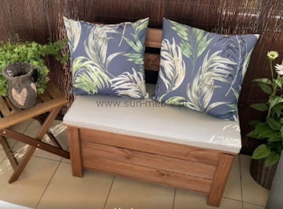 ŁAWKA PRZYKŁADOWA REALIZACJA KOLOR SEKWOJA KALIFORNIJSKA