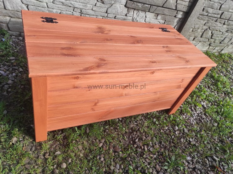 MAHOŃ AMERYKAŃSKI MAT